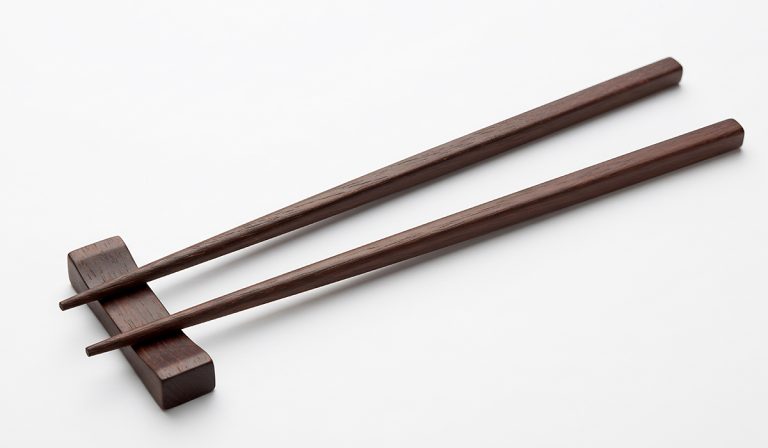 Savoring Small Moments: The Quiet Joy of Japanese Wooden Chopsticks image