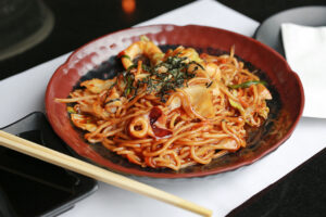 Ceramic Teppanyaki Plates from Japan: A Friendly Guide to Buying & Using image