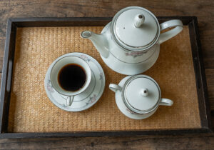 Best Tea Sets with Bamboo Trays from Japan: A Buyer’s Guide image